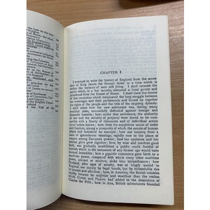 1980 "MACAULAY'S THE HISTORY OF ENGLAND" VOLUMES 1 & 2 HARDBACK BOOKS (P5)