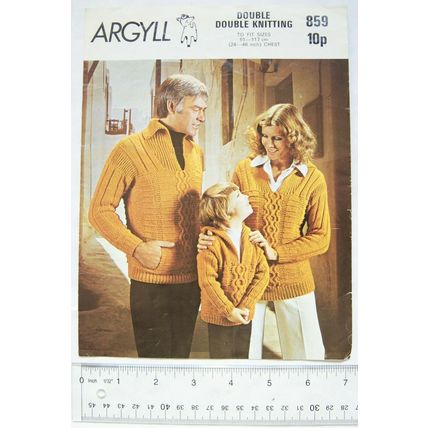 Vintage: Argyll 859 family jumpers, double DK
