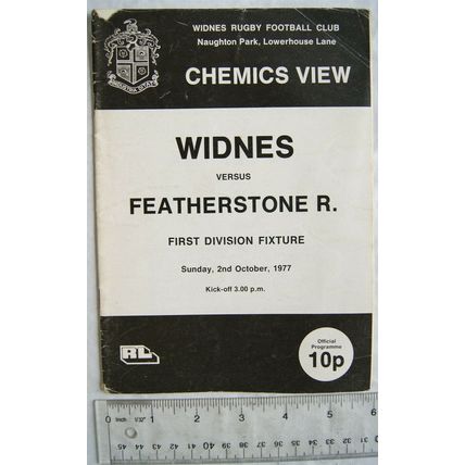 1977 programme Widnes v. Featherstone Rovers, 1st Div.