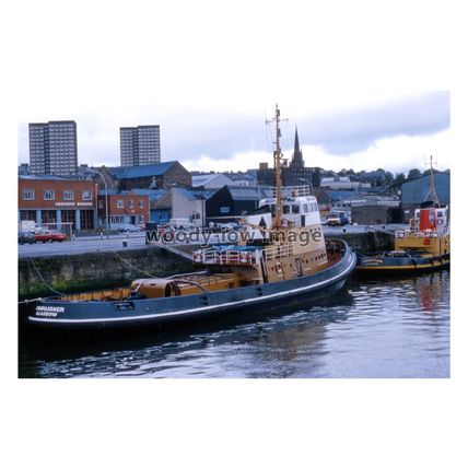 SQ1057 - UK Tugs - Campaigner & Chieftain - photograph 6x4