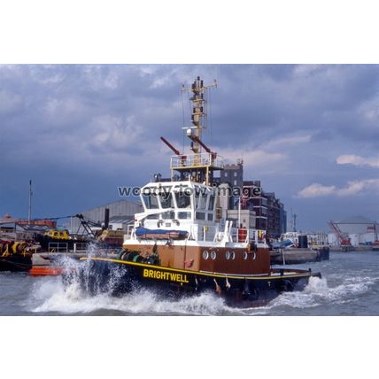 SQ1054 - UK Tug - Brightwell - photograph 6x4