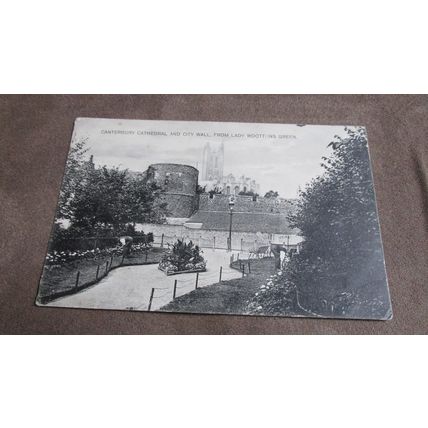 1915 fr Postcard - Canterbury Cathedral & City Wall - Kent