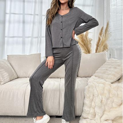 shirts, slit pants, home clothing Women's pajamas, cardigans, long sleeved