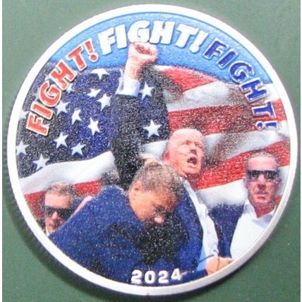Trump, Fight-Fight-Fight. Challenge Coin. 1.5" Silver Tone. 93b.