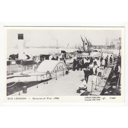 Paddle Steamers at Greenwich Pier Reproduction Postcard London SM692