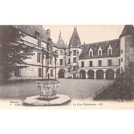 Chaumont sur Loire Chateau Cour Interieure France Postcard unused VGC