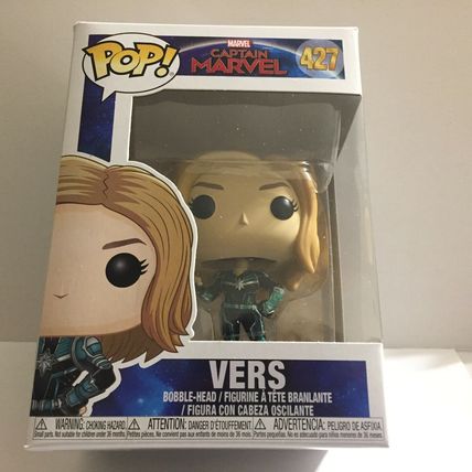 NEW Marvel Captain Marvels Vers Funko Pop Figure