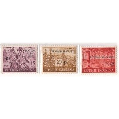 INDONESIA, 1961 Flood Relief set, SG 849-51 (Scott #B132-4), MNH