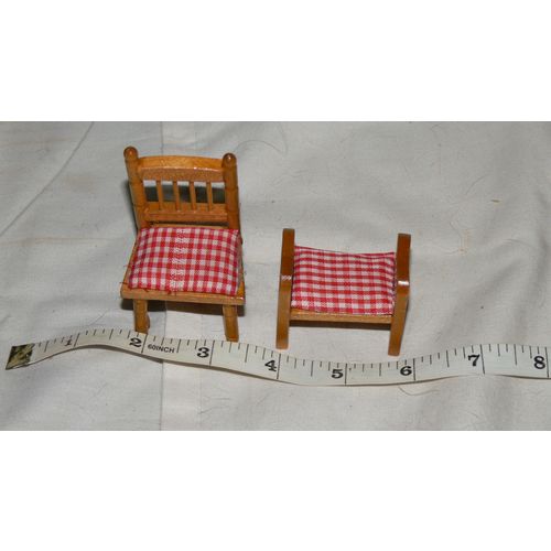 1/16th Doll Dollshouse Gingham Kitchen Chair and Footstool