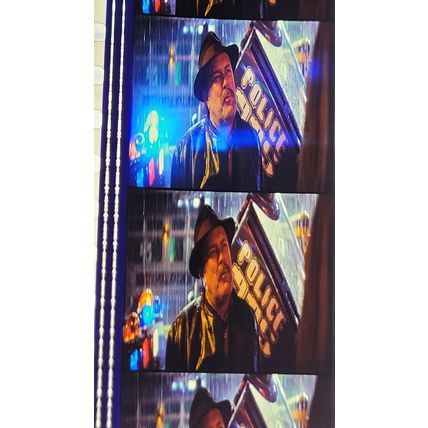 Blade Runner Pk X7P - C056d . - 1 STRIP OF 5 - 35MM FILM CELLS