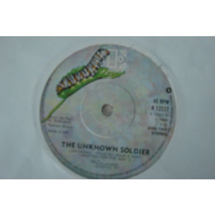 A2-THE DOORS-LIGHT MY FIRE/THE UNKNOWN SOLDIER-UK 7" SINGLE-1976-NM- The Doors