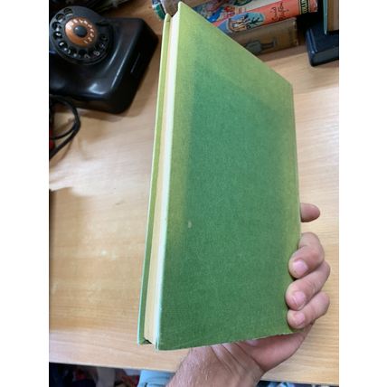 1954 1ST EDITION "ENGLAND EAST" SYDNEY R JONES ILLUSTRATED HARDBACK BOOK (P4)