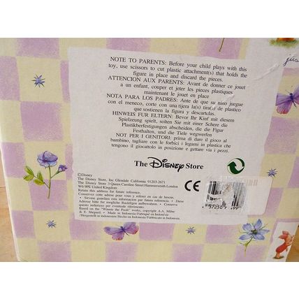 DISNEY STORE POOH AND FRIENDS – 2 SETS