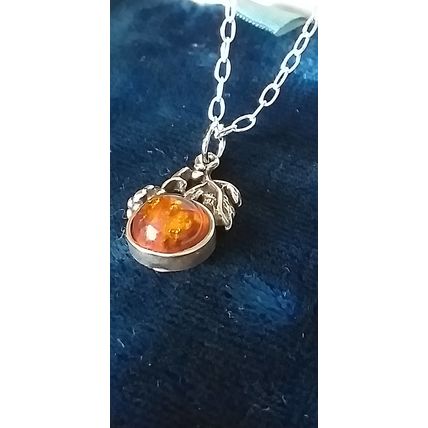 Antique Vintage 1940-s 925 Sterling Silver Natural Amber Pendant & 18 Inch Chain