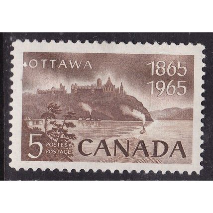 Canada 1965 Parliament Buildings Ottawa 5c Mint Hung SG 567 VGC