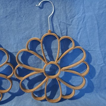 2 Brown FLOWER SCARF HANGER Belt Tie Velvet Holder Closet Organizer Necktie