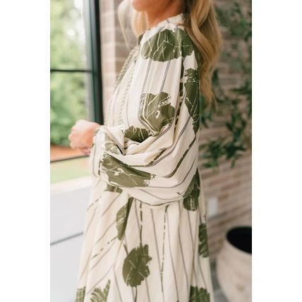 Guacamole Green Floral Striped Print Contrast Piping Puff Sleeve Dress