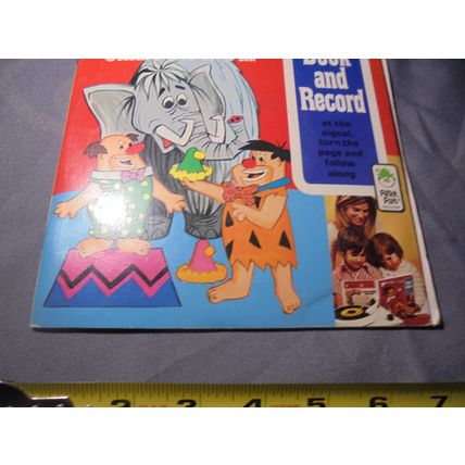 1974 FLINTSTONES Book & Record Set! Excellent Condition!! $10.00 obo!