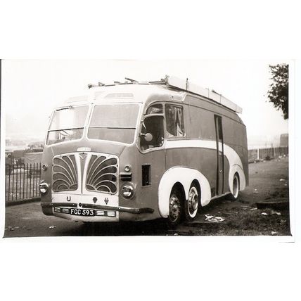 Black & White Photograph of former City Coach Company (Brentwood) Ltd. - FGC 593