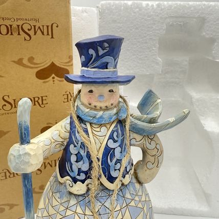 Rare JIM SHORE Blue Snowman"SWEEP AWAY THE WINTER BLUES" #4019787 Figurine 2010