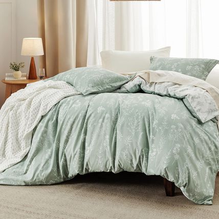 Bedsure Queen Comforter Set - Sage Green Bed Set, 3 Pieces Cute Floral Bedding,