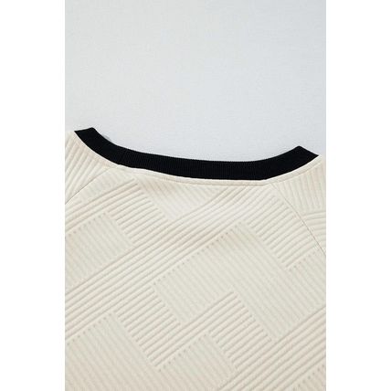 Jet Stream Color Block Edge Raglan Sleeve Crew Neck Textured Top