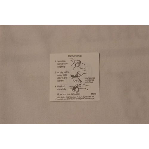 1992 Skybox Garfield Premier Edition TATTOO NO.9