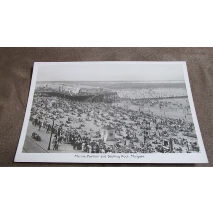 AH&S real photo Postcard - Marine parade & Bathing Pool - Margate Kent