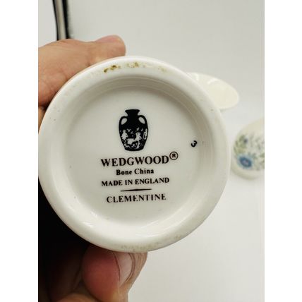 Wedgwood Vases Urn Bud Clementine Bone China Mini Set Vintage England Porcelain