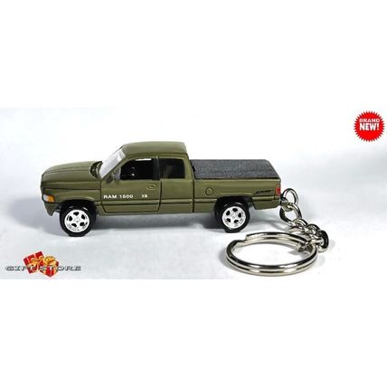 RARE KEYCHAIN ARMY GREEN DODGE RAM 1500 CUSTOM Ltd Ed GREAT GIFT NOVELTY