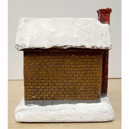 Miniature Snow Covered Light Colour Changing LED Christmas House Bakery Xmas
