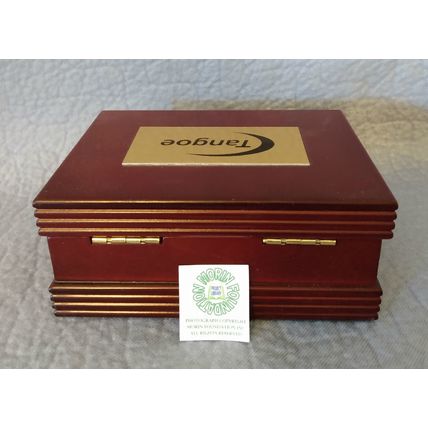 MAHOGANY COLORED HINGED BOX with TANGOE PLAQUE and GREEN FELT LINING