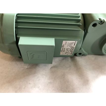 NEW TSUBAKI HMTA040-28U50S HYPOID MOTOR,3 PHASE RATIO=1:50,HMTAO40-28U50S,DC