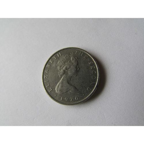 1976 QUEEN ELIZABETH II ISLE OF MAN FIVE PENCE FREE POST. AX