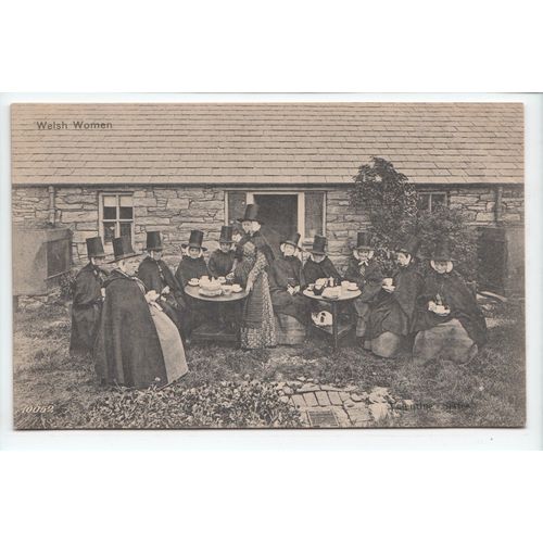 Welsh Women Drinking Tea Welsh National Costume Valentine's Postcard 10052