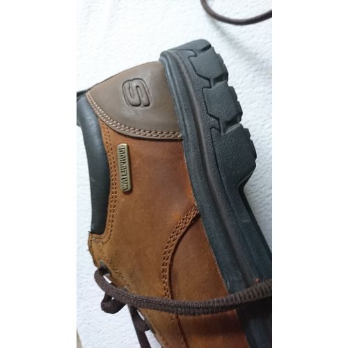 FLASH SALE! SKECHERS Mens 9 brown shoes Nubuck Leather Fit Waterproof BERTAN