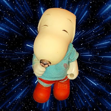 Vintage Peanuts Snoopy Vinyl Tennis Figurine Doll