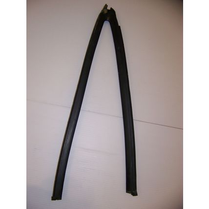 1968 DODGE SUPER BEE CORONET POST RH QUARTER GLASS GASKET OEM NOT HARD TOP