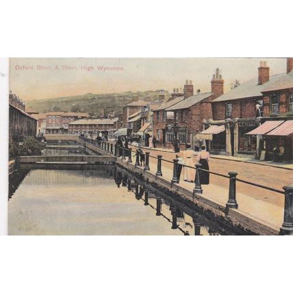 EC222 HIGH WYCOMBE.OXFORD ST AND RIVER . PRINTED POSTCARD