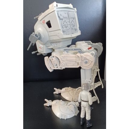 VINTAGE STAR WARS"AT ST SCOUT WALKER & PILOT" COMPLETE AND ORIGINAL.UK FREEPOST