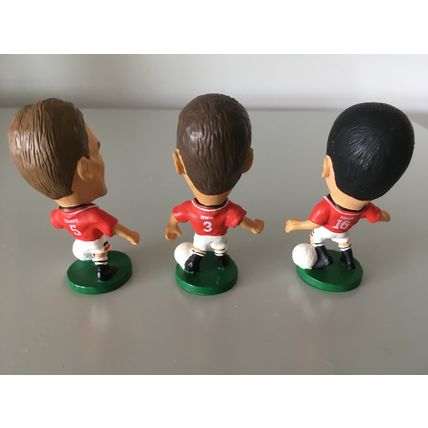 SOCCER FIGURINES - MANCHESTER UNITED (SHARP/IRWIN/KEANE)