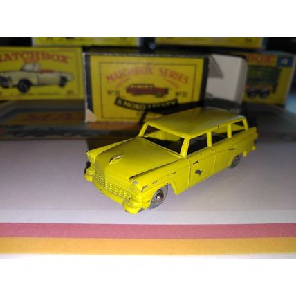 Matchbox - No31 Ford Station Wagon - Replica/Copy box