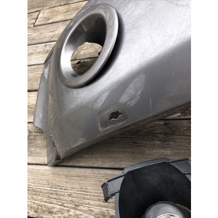 2008-2010 Land Rover LR2 Front Bumper Cover W/ Fog Lights OEM 907 Stornoway Grey