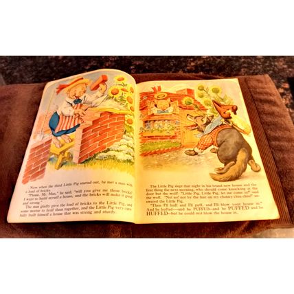 Children's Book The Three Little Pigs By Merrill Publishing Co # 3434 1939