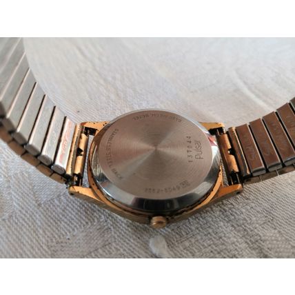 Pulsar / Seiko Analog Quartz Ladies Watch - Spares / Repairs, Flexible Band