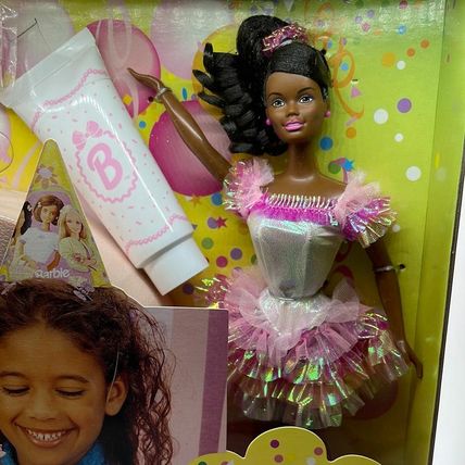 Mattel 1999 Barbie Celebration Cake Decorating Doll Play Set African American #2