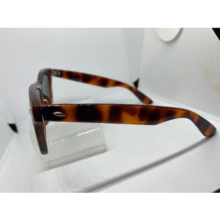 New sunglasses wayfarer