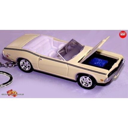 HTF KEYCHAIN 68~70 YELLOW MERCURY COUGAR CONVERTIBLE CUSTOM Ltd GREAT GIFT