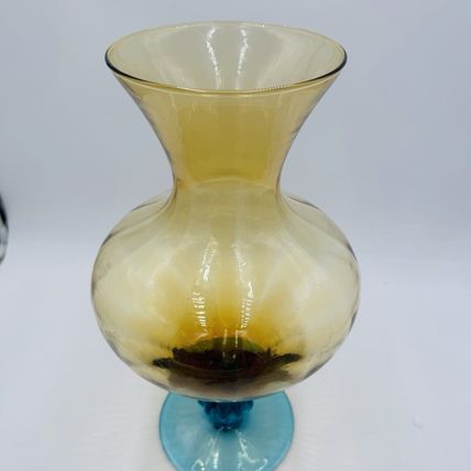 Murano Vetro Eseguito Amber Optic Ribbed Art Glass Footed Vase Large 16in