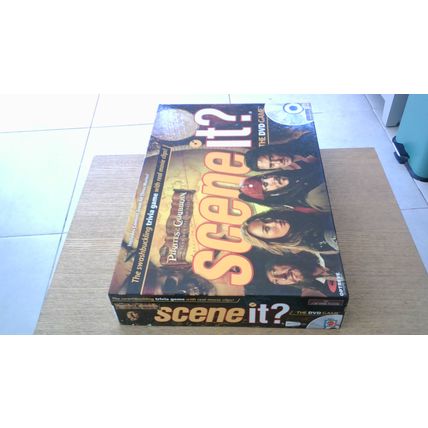 SCENE IT? - PIRATES OF THE CARIBBEAN: DEAD MEN TELL NO TALES ( Mattel) 2007